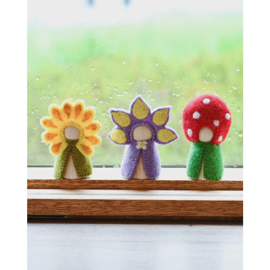 Floral Peg Dolls Set - Sunflower Iris and Toadstool - Dolls &amp; Accessories