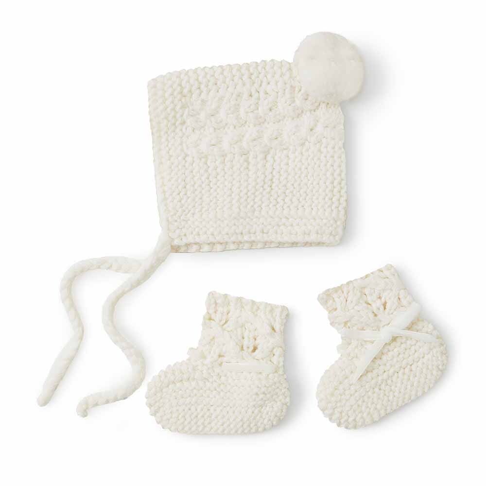 Ivory Merino Wool Bonnet &amp; Booties - Baby Clothes