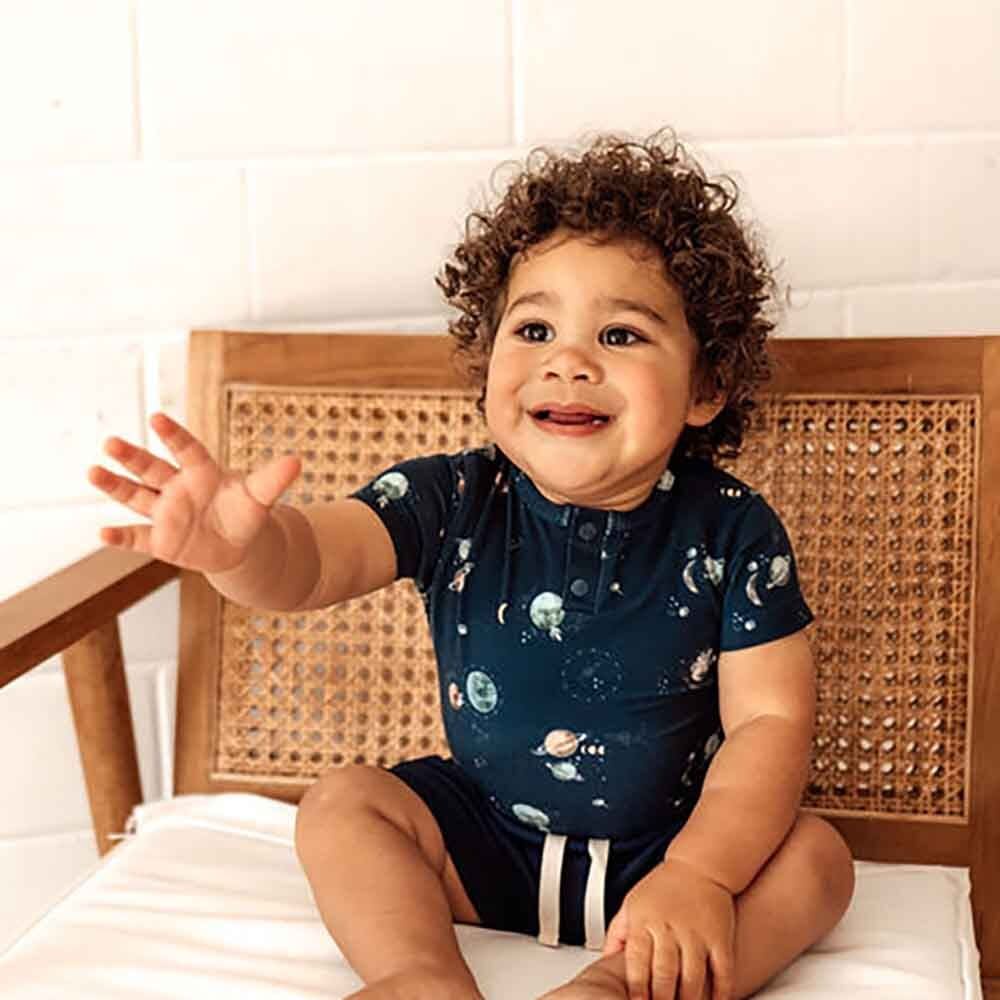 Milky Way Organic Short Sleeve Bodysuit - Boys Baby Clothing