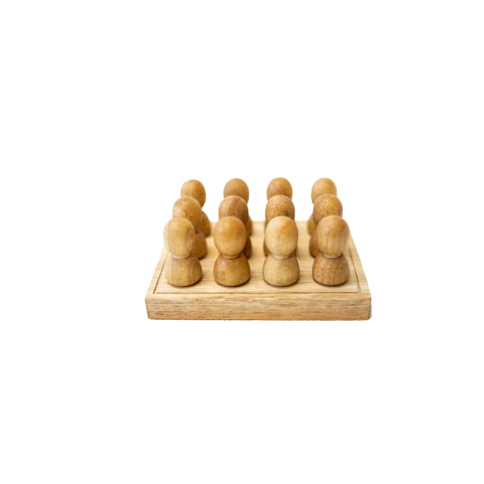 Natural Large People on Tray - Play&gt;Educational Toys