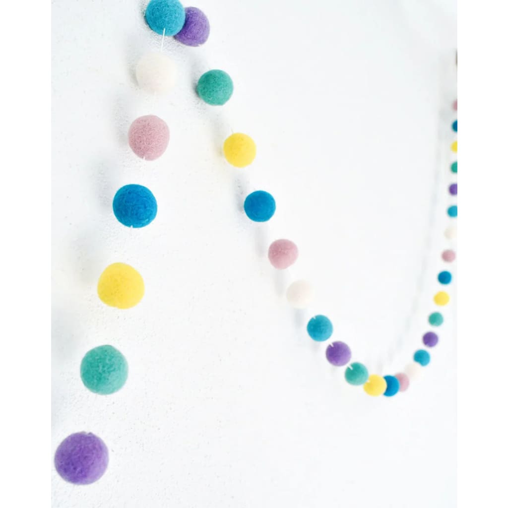 Pompom Ball Garland - Pastel 3 metres - Counting