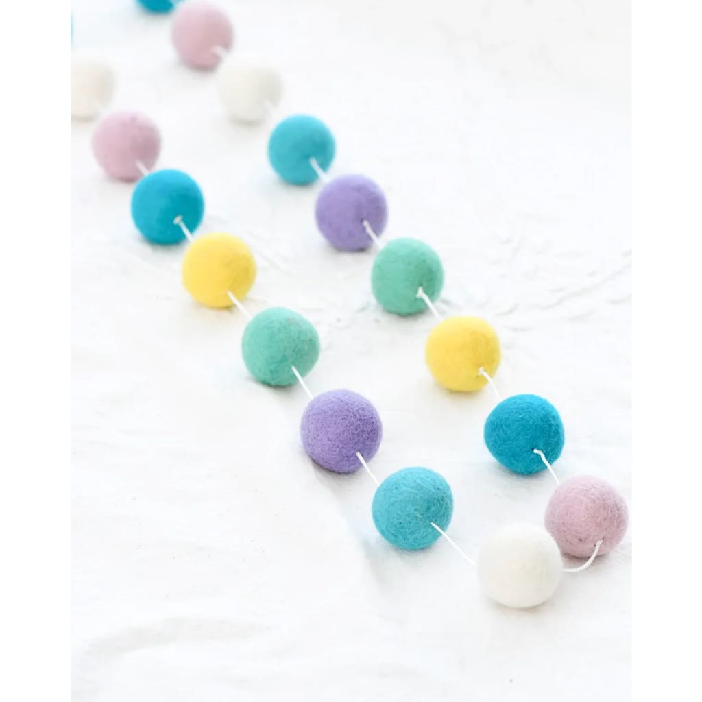 Pompom Ball Garland - Pastel 3 metres - Counting